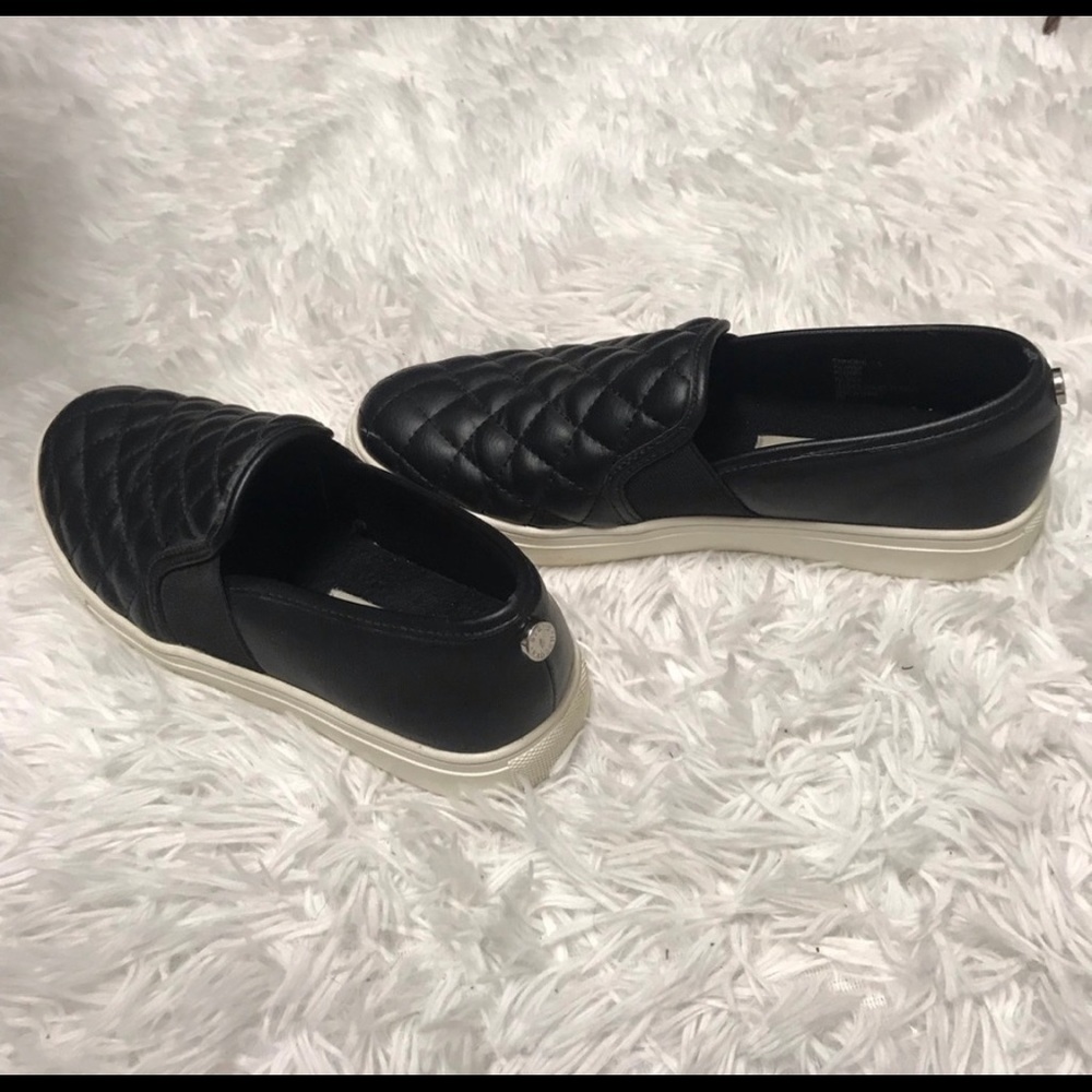 Steve Madden quilted loafers